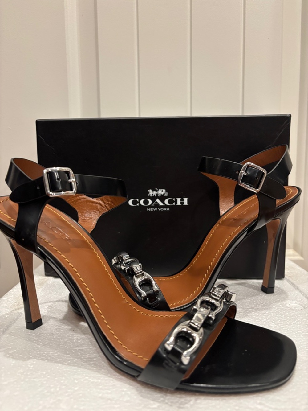 CAOCH Black WITH Silver Chain-Accent High Heel Sandals
